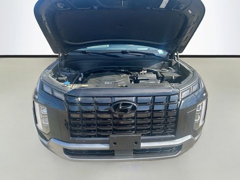 Used 2024 Hyundai Palisade Limited FWD image 33