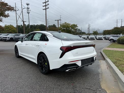 New 2026 Kia K5 GT image 3