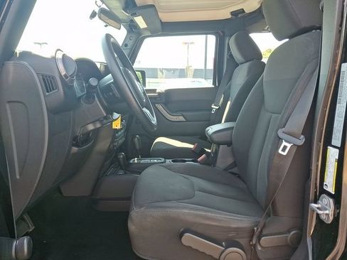 Used 2017 Jeep Wrangler Unlimited Sport AWD/4WD image 16