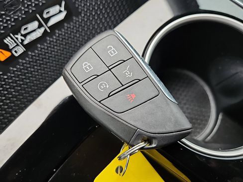 Used 2025 Chevrolet Equinox LT w/ Convenience Package II image 20