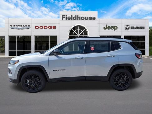 New 2026 Jeep Compass Latitude AWD/4WD image 10