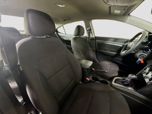 Used 2019 Hyundai Elantra SEL w/ Cargo Package image 28