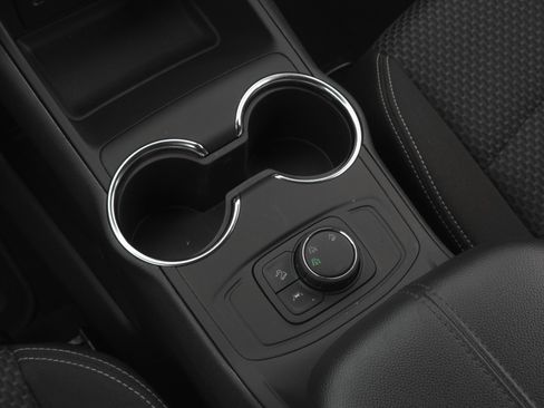 Used 2024 GMC Terrain SLE image 14