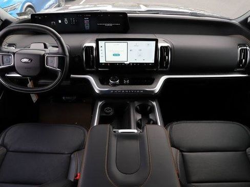 New 2025 Ford Expedition Tremor image 28
