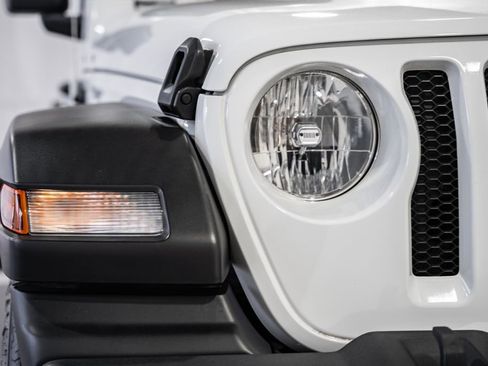 Certified 2022 Jeep Wrangler Unlimited Sport image 11