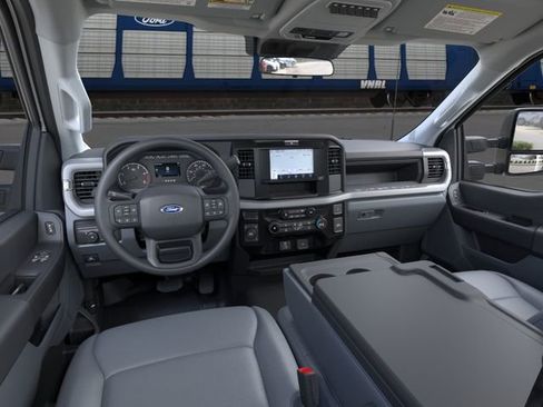 New 2026 Ford F550 4x4 Regular Cab Super Duty image 9