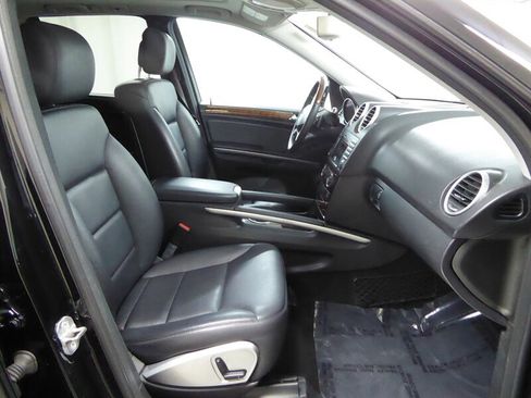 Used 2010 Mercedes-Benz ML 350 4MATIC image 22