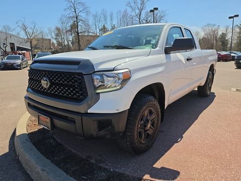 Used 2018 Toyota Tundra SR AWD/4WD image 1