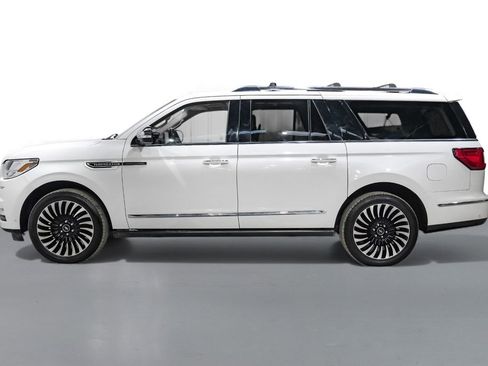 Used 2021 Lincoln Navigator L Black Label w/ Cargo Convenience Package image 9