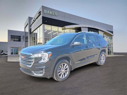 Used 2024 GMC Terrain SLT
