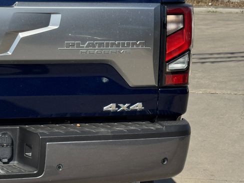 Used 2024 Nissan Titan Platinum Reserve w/ Moonroof Package image 9