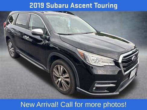 Used 2019 Subaru Ascent Touring AWD/4WD image 1