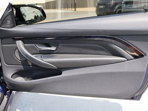 Used 2015 BMW M4 Coupe RWD image 16