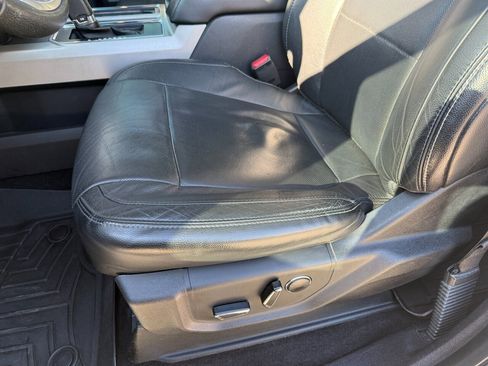 Used 2015 Ford F150 Lariat image 25