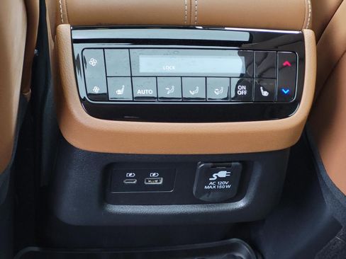 Used 2023 INFINITI QX60 Sensory w/ Vision Package image 22