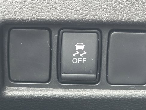 Used 2016 Nissan Murano S w/ Navigation Package image 27