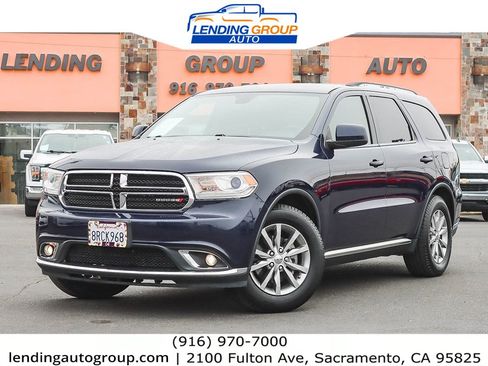 Used 2018 Dodge Durango SXT w/ Quick Order Package 2BB image 1