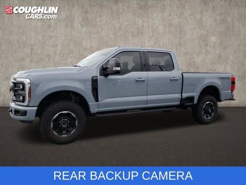 Used 2025 Ford F250 Lariat w/ Tremor Off-Road Package image 5