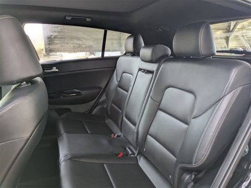 Used 2022 Kia Sportage Nightfall Edition w/ Nightfall Fwd Premium Package image 14