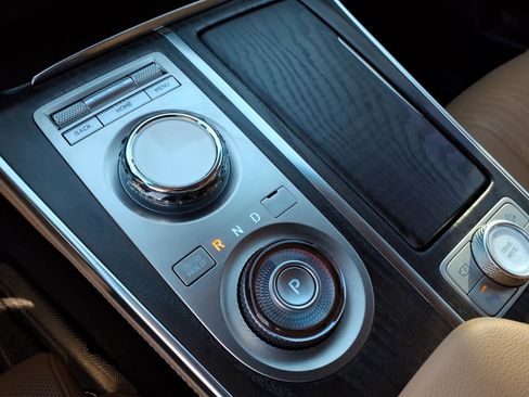 Used 2024 Genesis GV80 2.5T w/ Prestige Package image 26