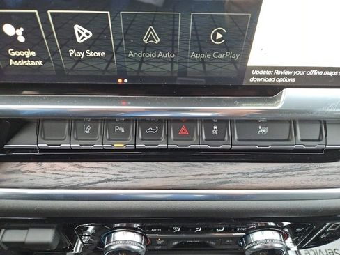 New 2026 GMC Sierra 2500 SLT w/ SLT Convenience Package image 41