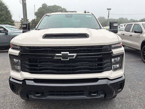 New 2026 Chevrolet Silverado 2500 Custom w/ Custom Value Package AWD/4WD image 2