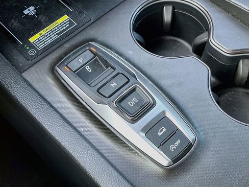 Used 2025 Honda Passport TrailSport image 16