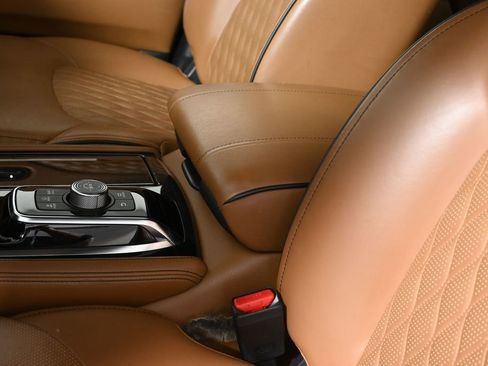 Used 2023 INFINITI QX80 Sensory w/ All-Season Package AWD/4WD image 27