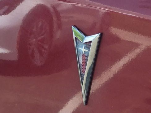 Used 2010 Pontiac G6 Sedan FWD image 11