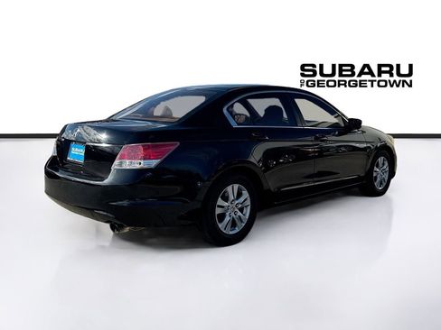 Used 2010 Honda Accord LX-P image 7