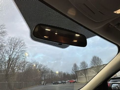 Used 2019 Ford Escape SE image 26