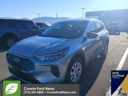Used 2023 Ford Escape Active image 3