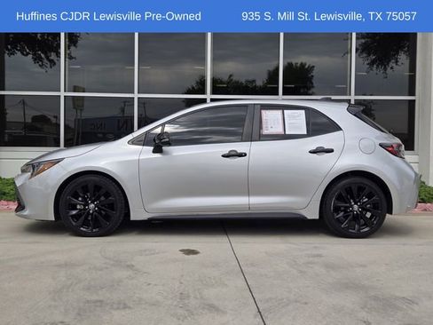 Used 2021 Toyota Corolla SE FWD image 4