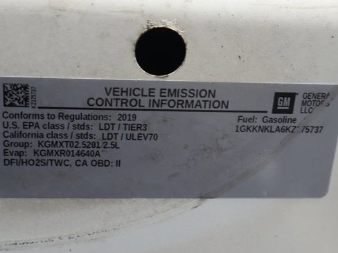 Used 2019 GMC Acadia SLE image 13