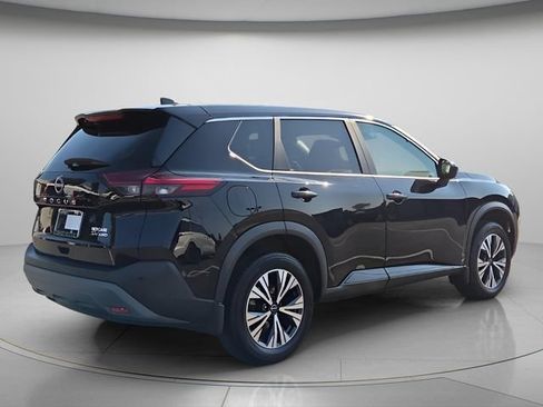 Used 2023 Nissan Rogue SV AWD/4WD image 7