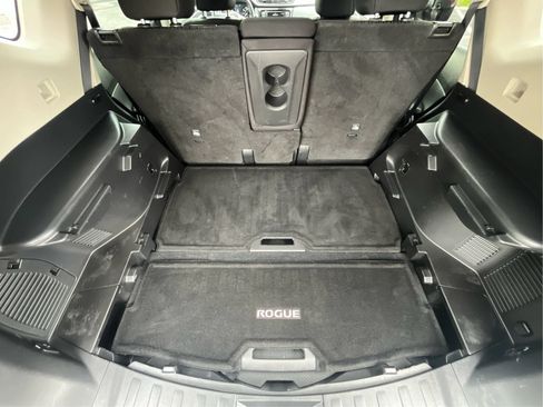 Used 2019 Nissan Rogue SV AWD/4WD image 23