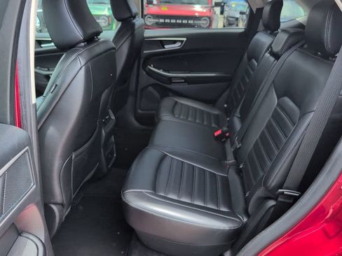 Certified 2024 Ford Edge SEL AWD/4WD image 11