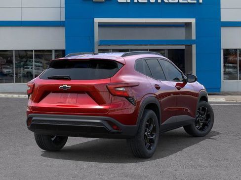 New 2026 Chevrolet Trax LT w/ Driver Confidence Package image 36