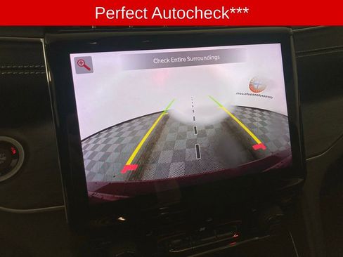 Used 2022 Jeep Grand Cherokee Limited image 6