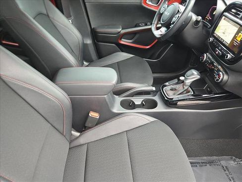 Used 2023 Kia Soul GT-Line FWD image 21