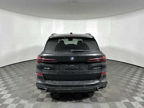New 2026 BMW X5 xDrive40i w/ M Sport Package image 2