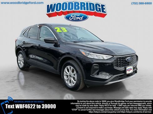 Used 2023 Ford Escape Active image 1