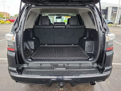 Used 2023 Toyota 4Runner Limited image 7