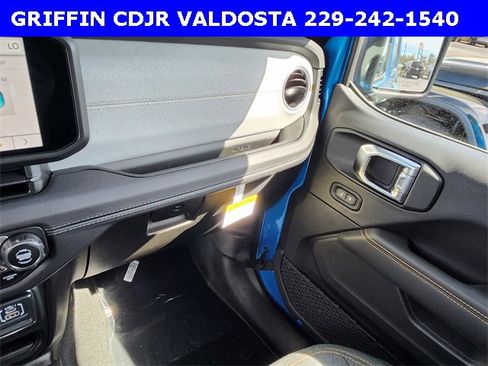 New 2025 Jeep Wrangler Sahara w/ Safety Group image 15