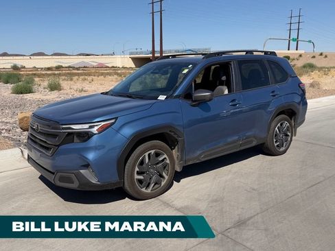 Used 2025 Subaru Forester Limited AWD/4WD image 1