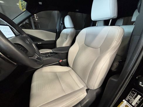 Used 2024 Lexus TX 350 FWD image 5