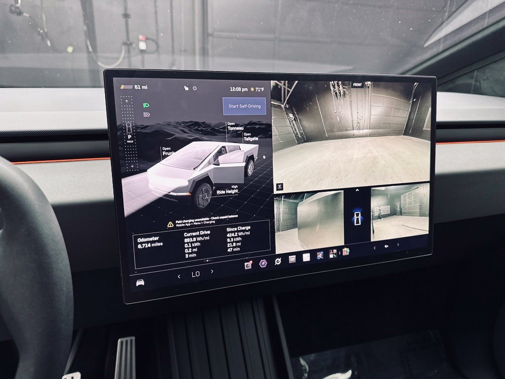 Used 2024 Tesla Cybertruck AWD Crew Cab image 30