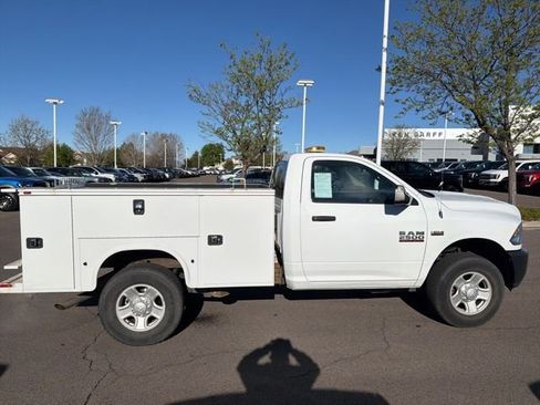 Used 2017 RAM 2500 Tradesman w/ Power & Remote Entry Group image 6