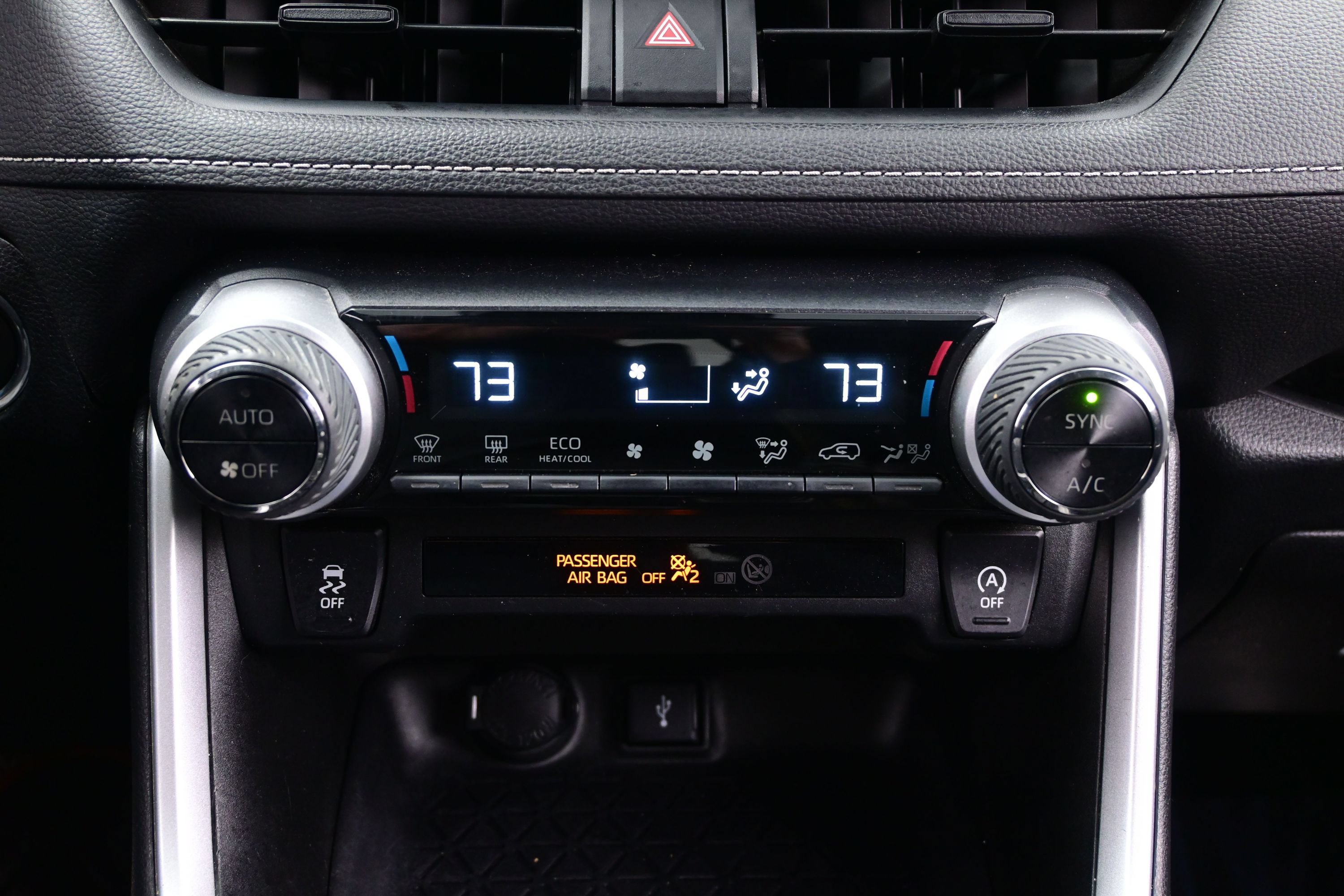 Used 2021 Toyota RAV4 XLE AWD/4WD image 20