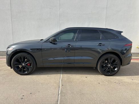 Used 2024 Jaguar F-PACE R-Dynamic S image 4